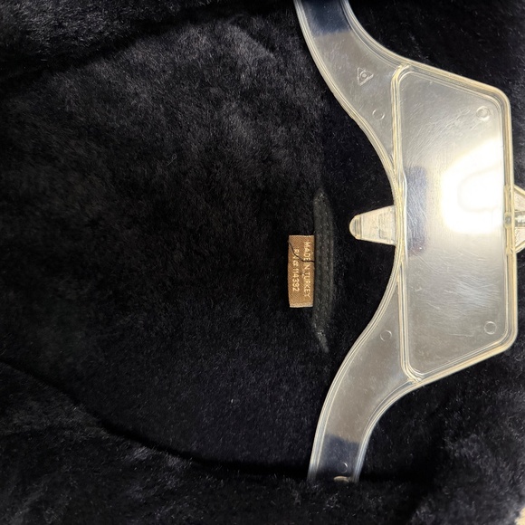 Autunno Sheepskin Coat - Picture 4 of 11